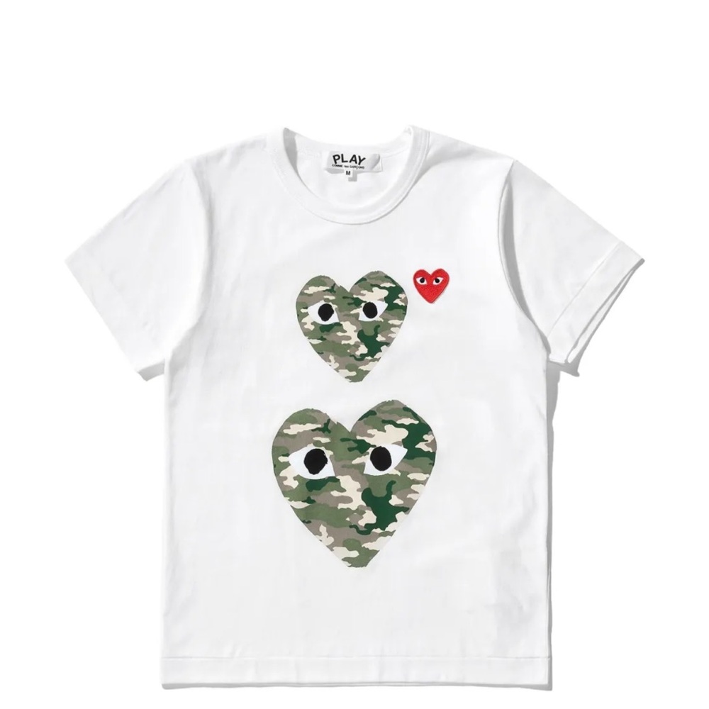 Comme des Garcons PLAY White Heart Graphic Tee
